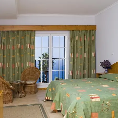 Quinta Alegre 4* Calheta
